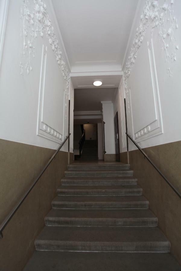 Casa Nostra - Ruhige Stadtwohnung Mit Balkon Vienna Exterior photo